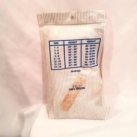 Girls Tights Size 12-14 & 14-16 White Color New Classic Opaue Original Package - Picture 2 of 2